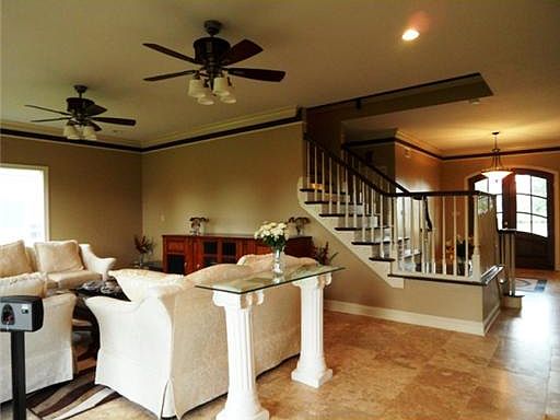4th image of 5750 Eastover Dr