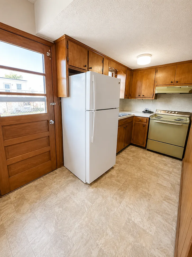 Magnolia Apartments — Photo 3