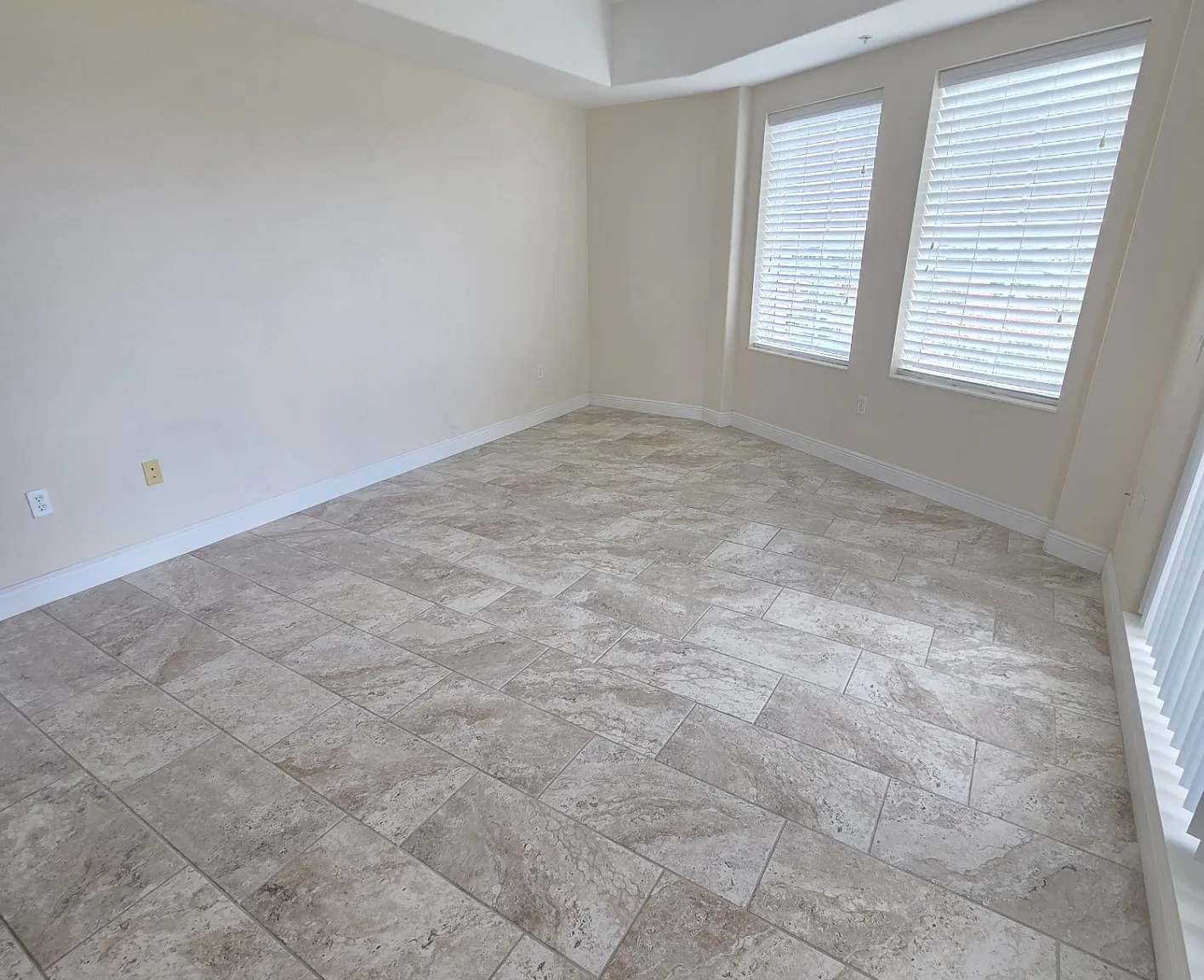 2 bed, 1543 sqft, $2,100 — Photo 4