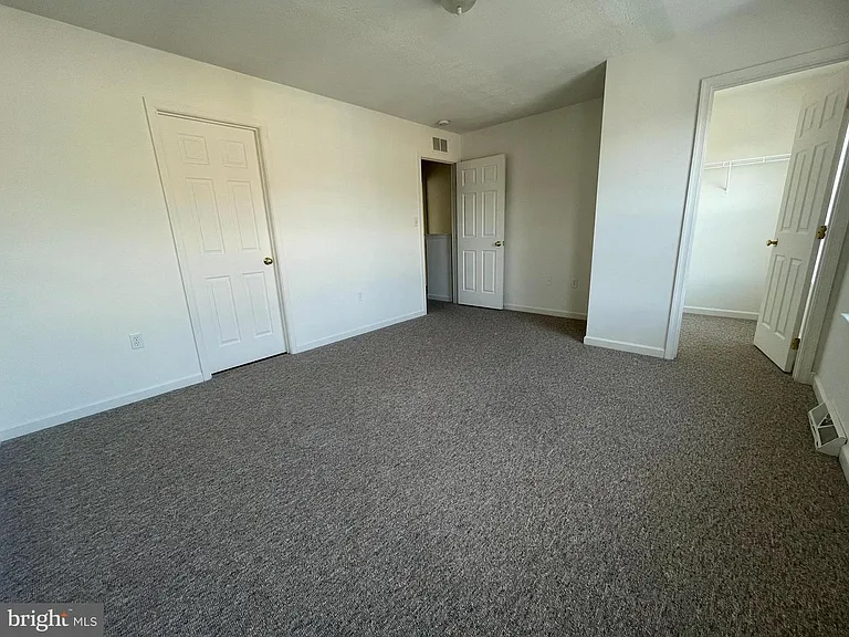 368 Cherry St — Photo 10