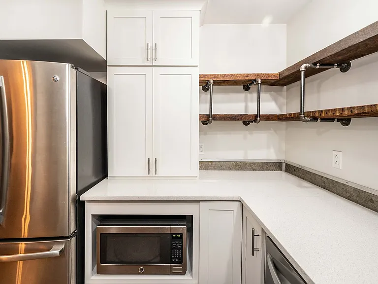 811 T St NW — Photo 51