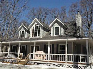 2325 Hemlock Ln, Petoskey, MI 49770