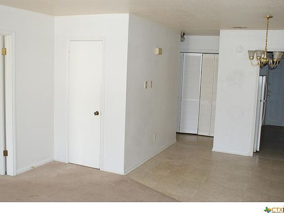 3rd image of 206 North Dr APT D