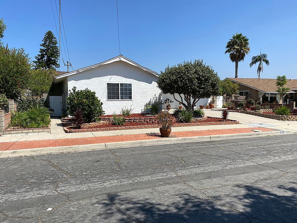 2nd image of 6327 Lake Ariana Ave