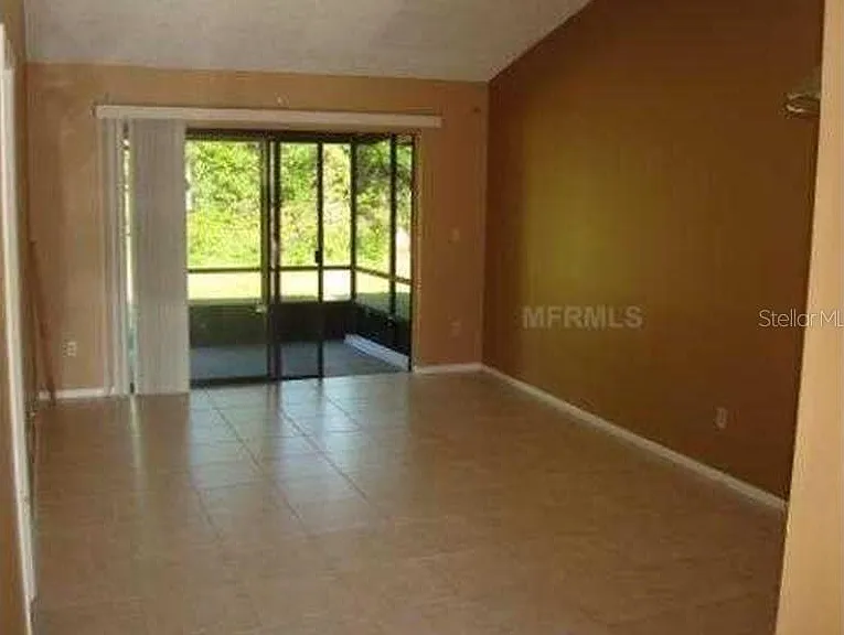 104 Creekside Way — Photo 2