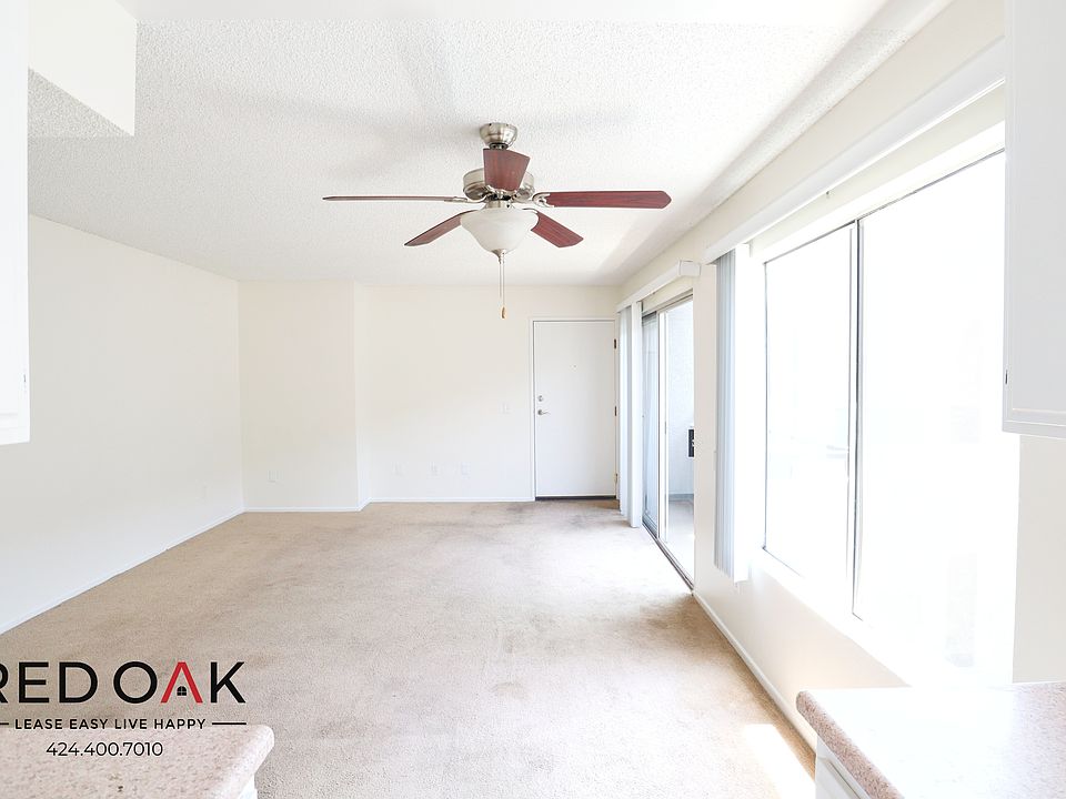 1st image of 11817 Victory Blvd #309