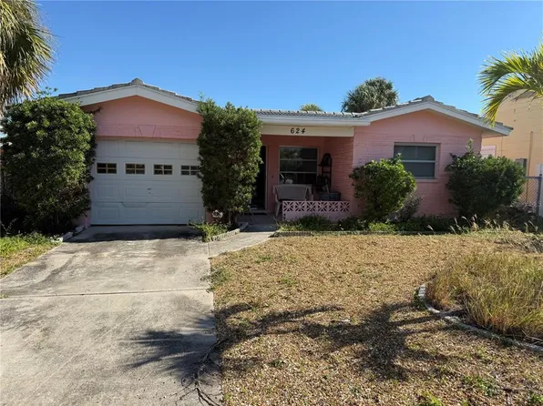 624 77th Ave, Saint Pete Beach, FL 33706