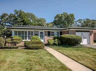 9527 Oriole Ave, Morton Grove, IL 60053