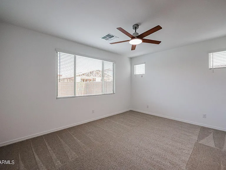 8752 W Medlock Dr — Photo 14