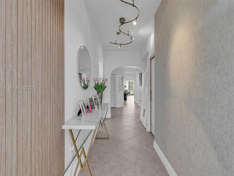 1st image of 10710 NW 66th St APT 104