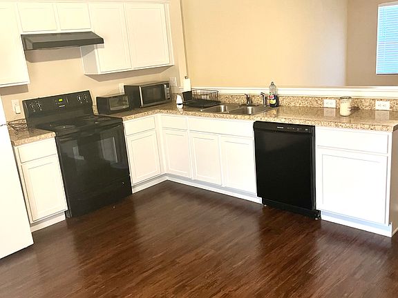 4th image of 893 S Kingfisher Ln