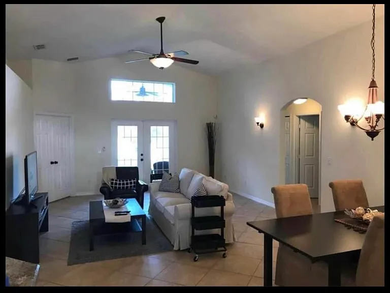 749 Knightsbridge Cir — Photo 4