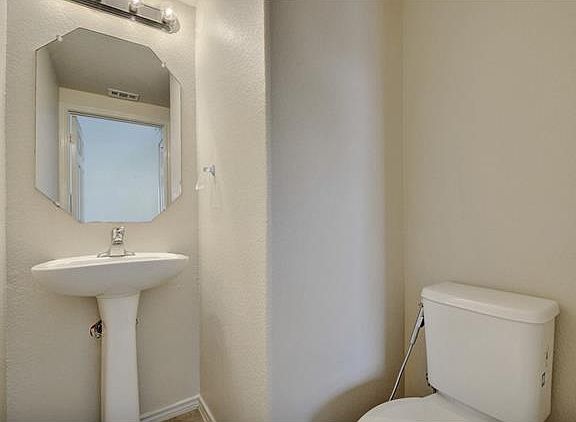 4th image of 3401 Savage Springs Dr