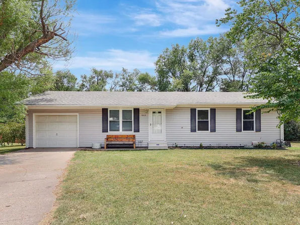802 N Edwards Dr, Leon, KS 67074
