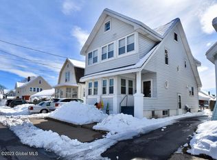 1370 Santa Fe St, Schenectady, NY 12303