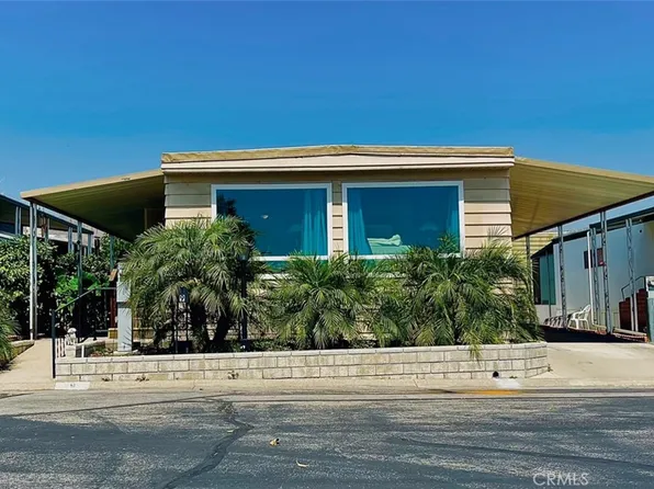 2692 E Highland Ave #9, Highland, CA 92346