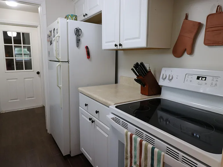 257 Rosario St — Photo 3