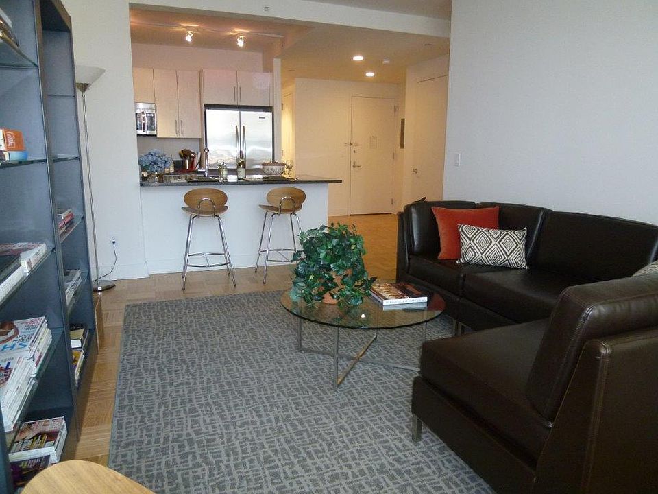 1st image of 1510 Lexington Ave APT 5C