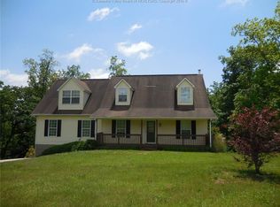 320 Beane Rdg, Charleston, WV 25312