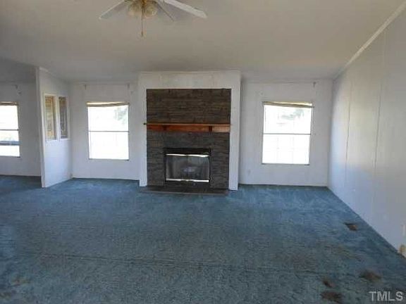 3rd image of 3400 Julie Ln