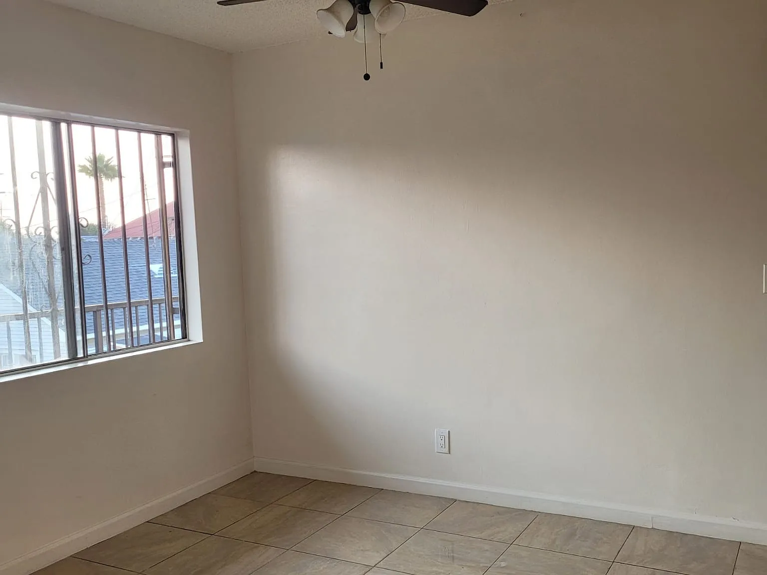 1 bed, 650 sqft, $1,750 — Photo 3