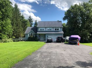 2692 Howlett Hill Rd, Marcellus, NY 13108