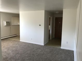 1206 Eastwood Dr APT 8, Mount Pleasant, MI