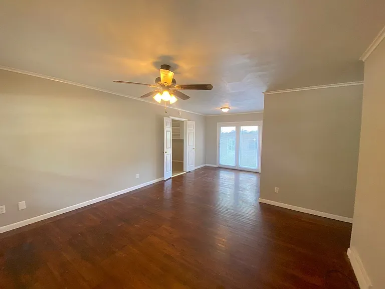 1729 Dorrie Ln — Photo 6