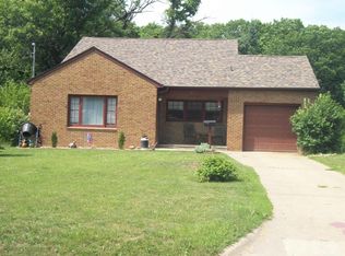 317 E Park Ave, Ottumwa, IA 52501