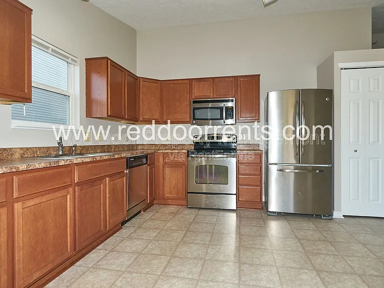 1180 Dark Star Ct — Photo 9