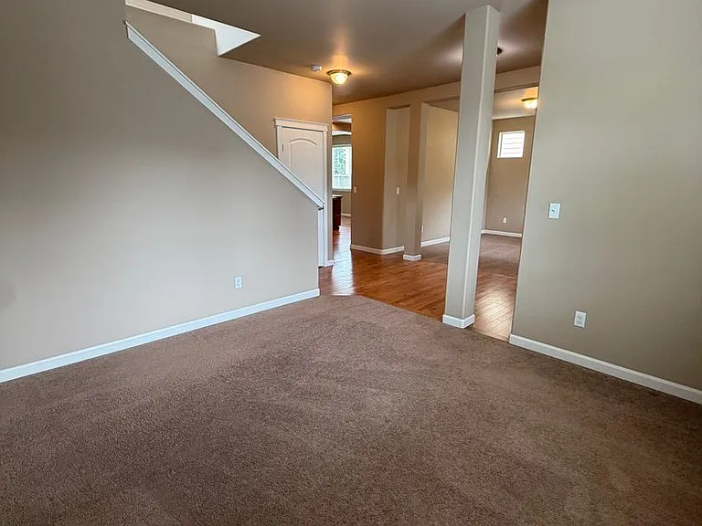 1415 Grindstone Dr SE — Photo 5