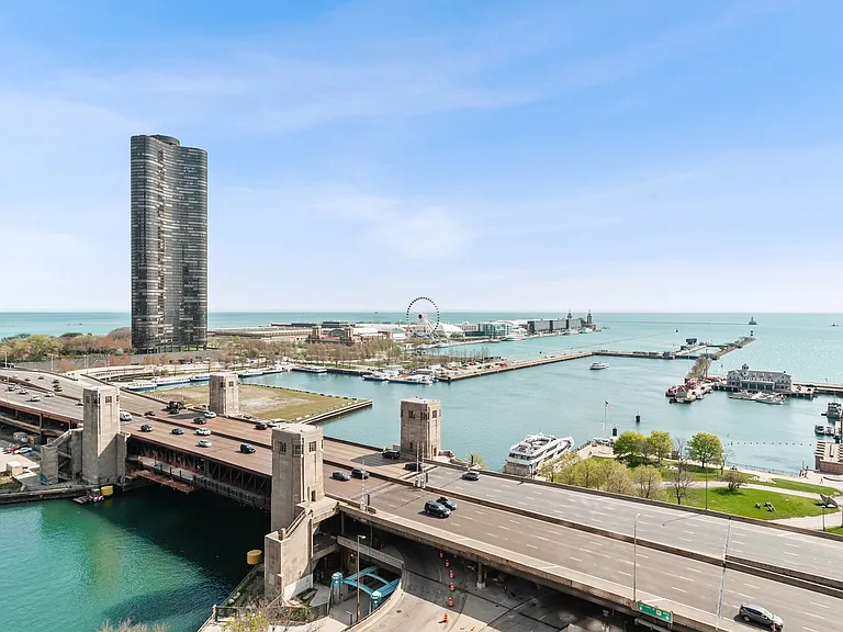 450 E Waterside Dr #1102 — Photo 19