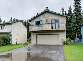 9011 Little Creek Dr, Anchorage, AK 99507