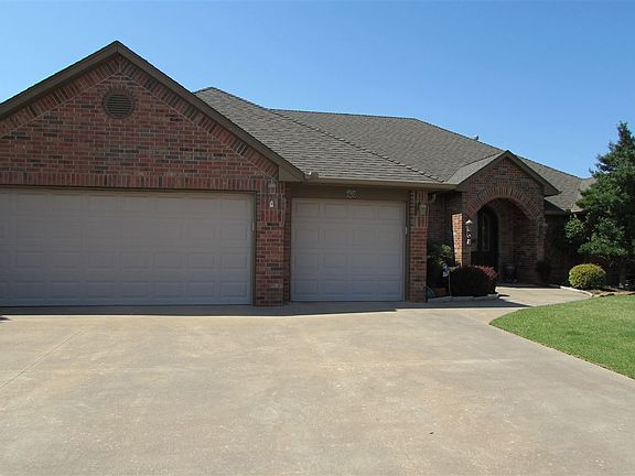 2nd image of 4613 Lovell Ln