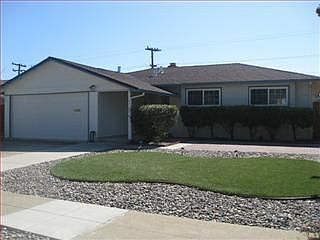 1st image of 670 Jeffrey Ave