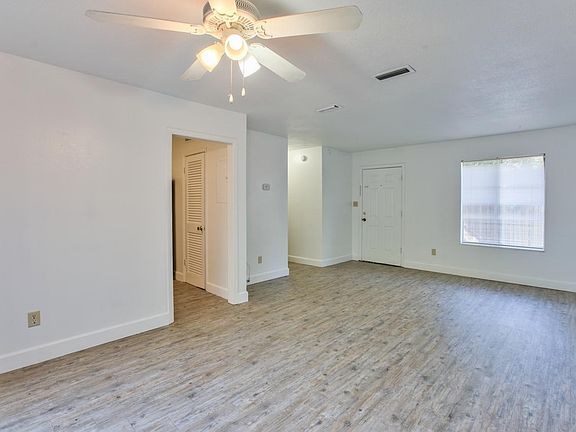 4th image of 413 E 7th Ave APT 1