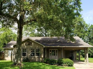 210 Central Caldwood Dr, Beaumont, TX 77707