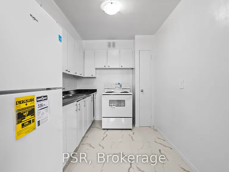 105 Rowena Dr #204 — Photo 10