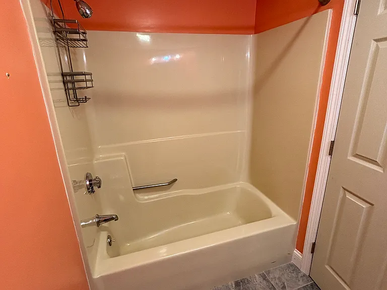 Full "Family Bath"