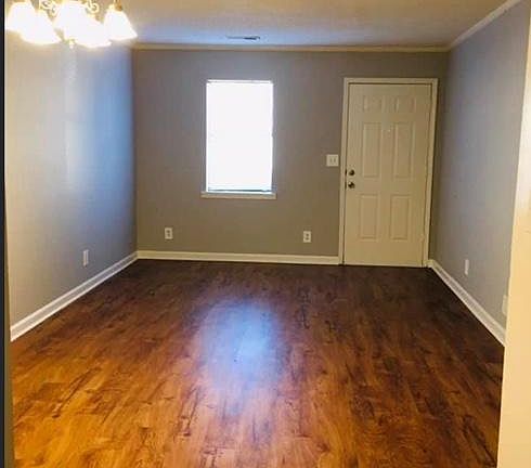 3rd image of 4424 Torrance Dr NW APT 2
