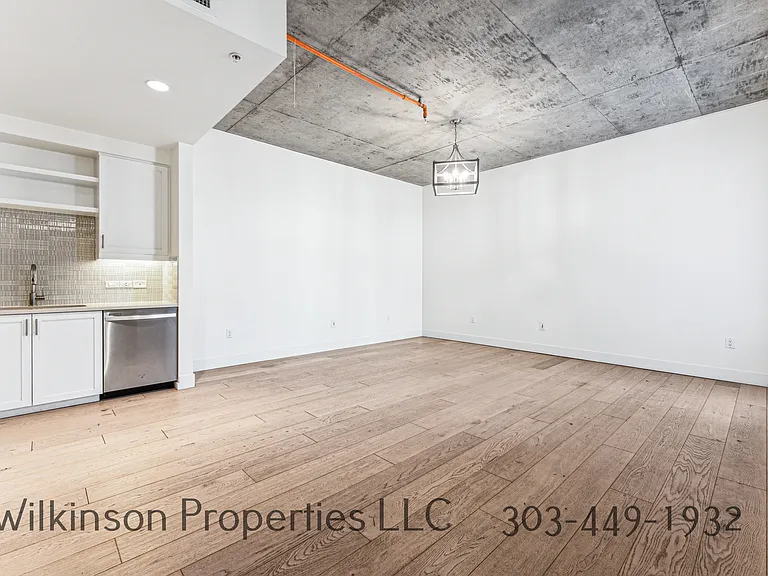 3301 Arapahoe Ave #325 — Photo 10