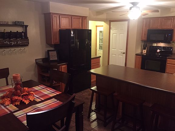 Kitchen - incl'ds appliances