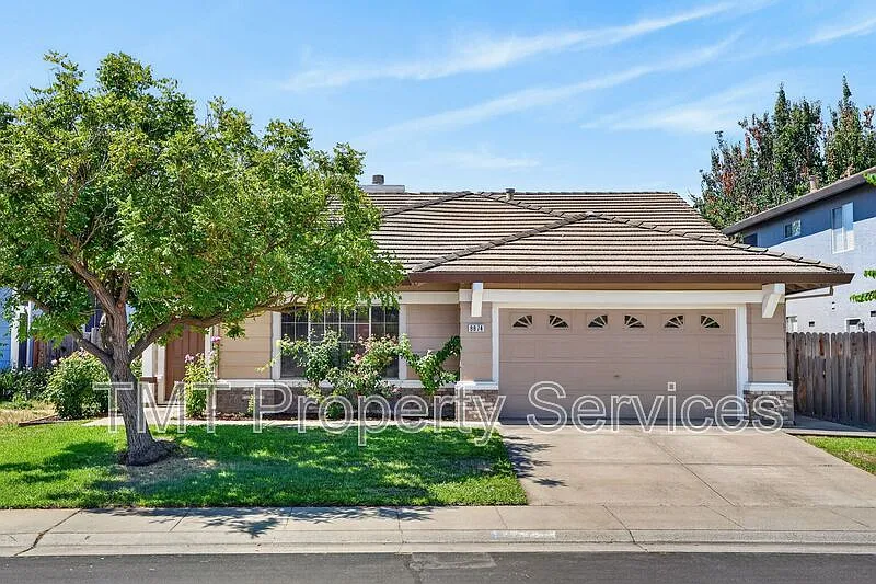 3 bed, 2.0 bath, 1626 sqft, $2,750 — Photo 1