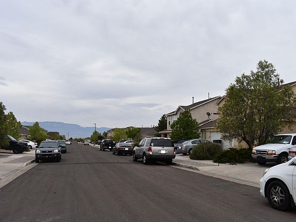 4th image of 7708 Banyon Ave NW