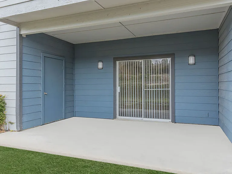 Contigo Westover Hills — Photo 21