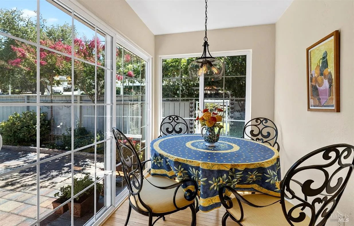 4751 Wildwood Lane - Photo 11