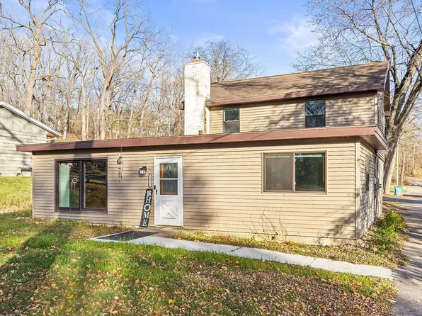 1112 Summit Street, Baraboo, WI 53913