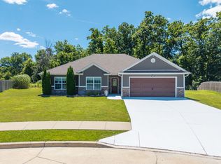 14805 Larry Ln, Hallsville, MO 65255