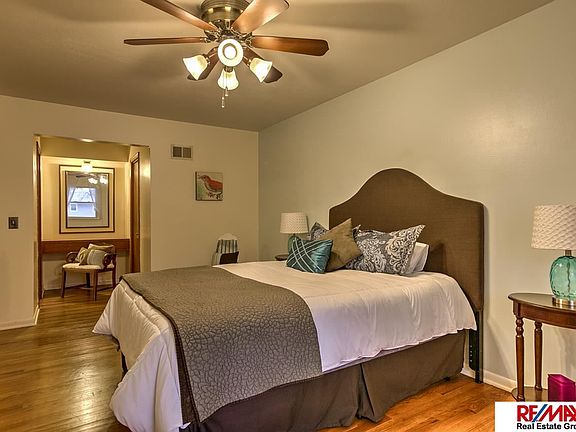 4th image of 5074 Parkview Dr
