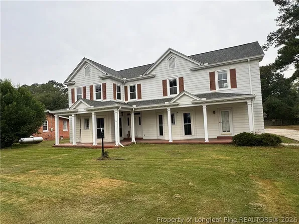 112 W Main St, Rose Hill, NC 28458
